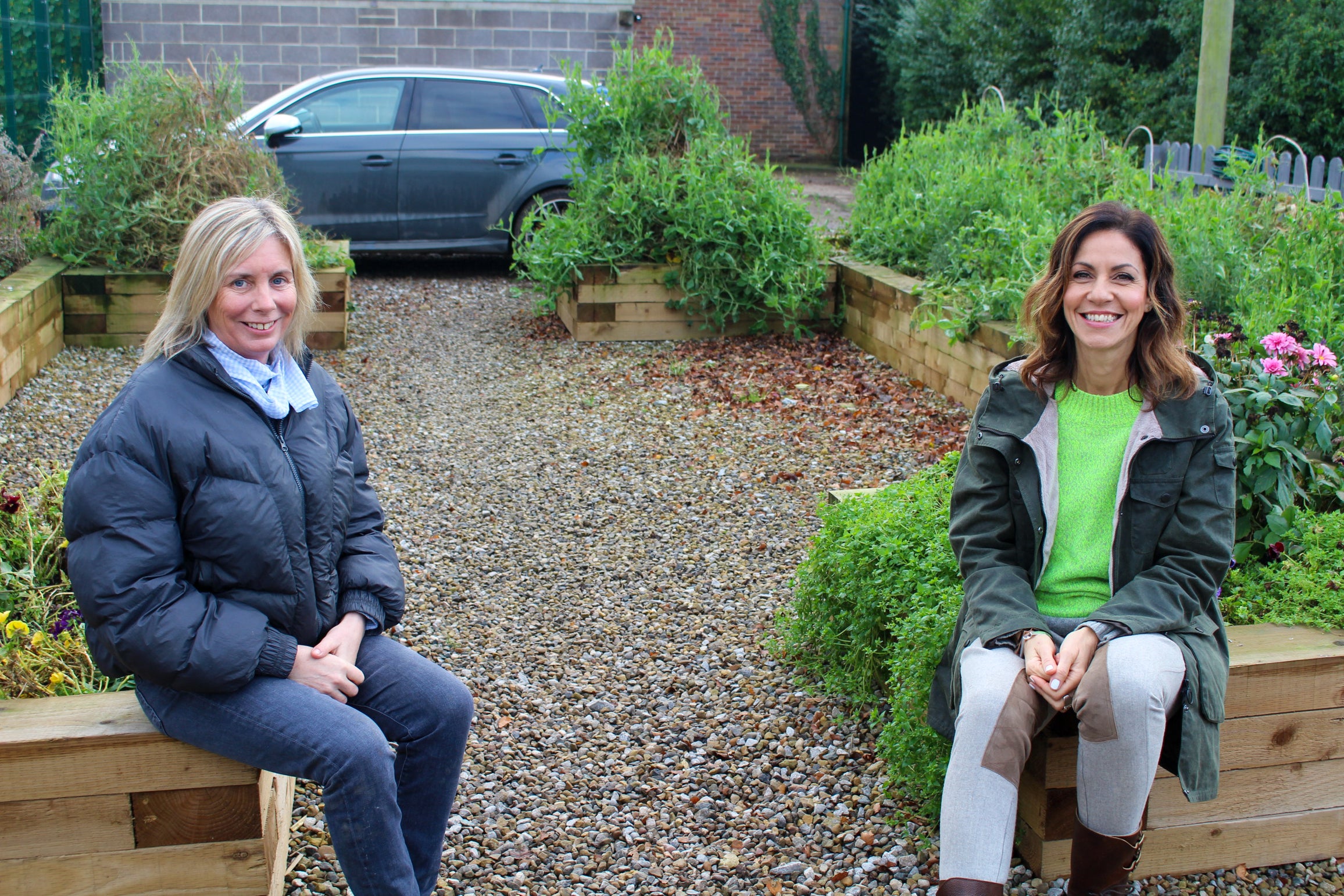 Julia Bradbury & HECK’s Debbie Talk HECK Happiness
