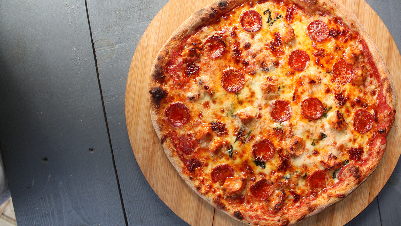 Top Off Your Homemade Pizza Dough With HECK & Mozzafella