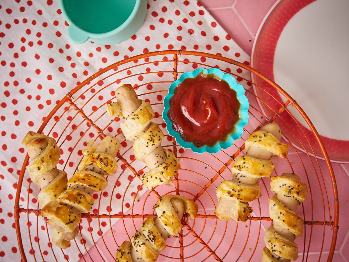 Sausage & Puff Pastry Chia Twirls