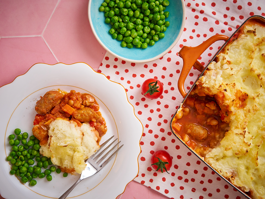 Cowboy Pie (Chicken Sausage & Cheesy Mash Topped Pie)