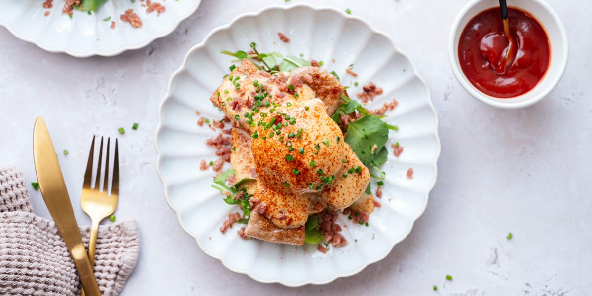Smoked paprika eggs benedict