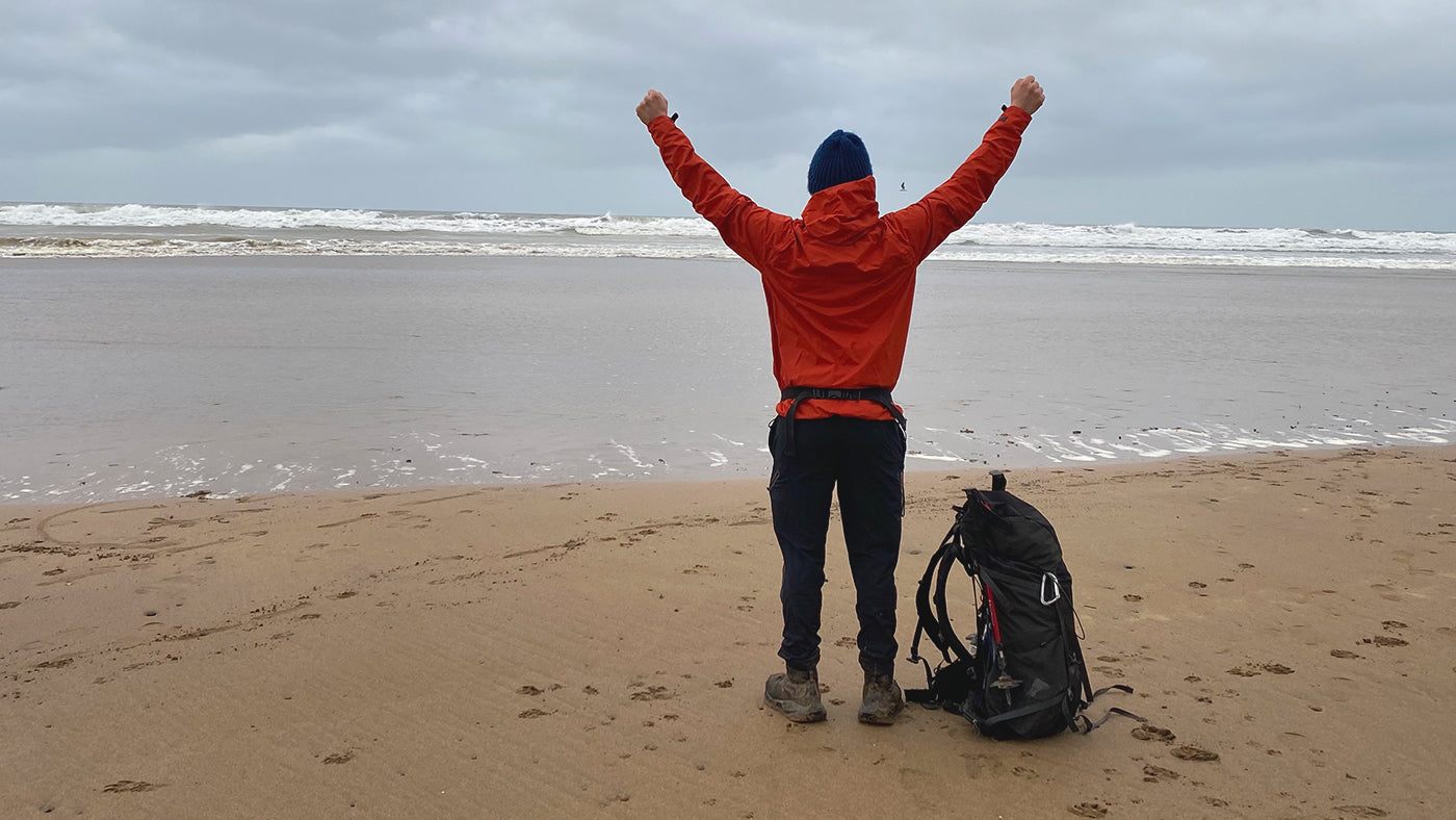 HECK’s Jack Thinks Life’s A Beach… Now His Epic Walk Is Over!